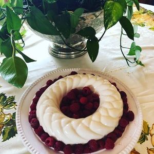 Meet your Posher, Alma